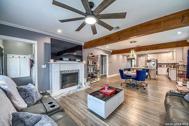 1002 W French Pl — Photo 3