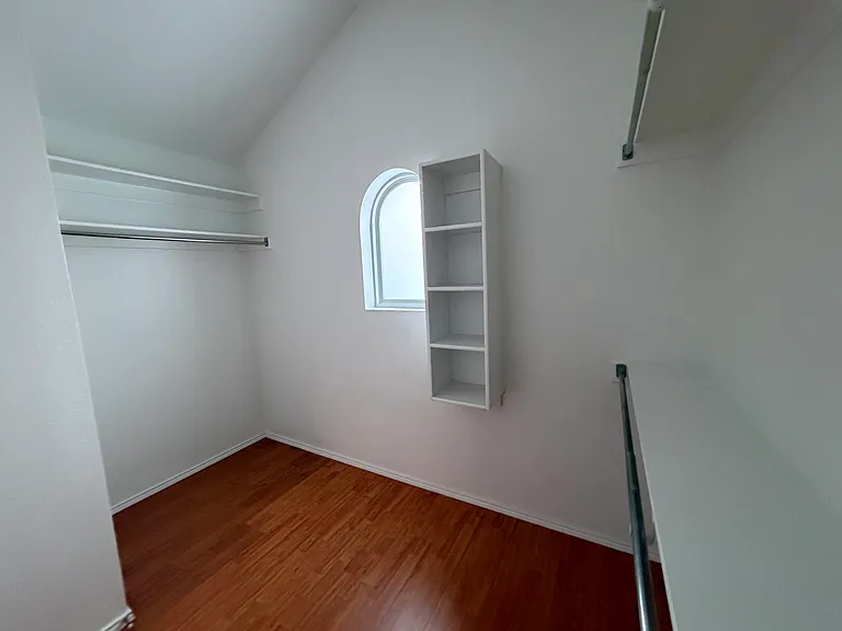 417 Hardwicke Ln — Photo 15
