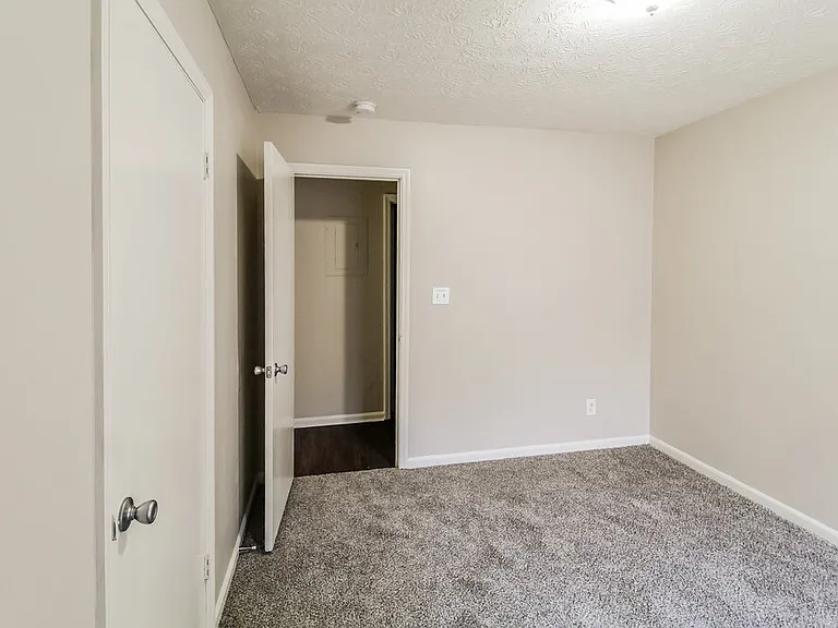 2861 Panther Ct — Photo 15