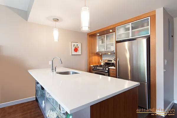 Sold by aptsandlofts.com | media 5