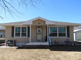 303 Keopple St, Bertrand, NE 68927