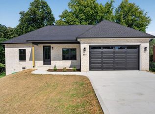 349 Shepherd Hills Rd, Cookeville, TN 38501