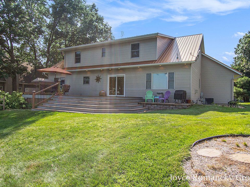 2284 W Shore Dr, Trufant, MI 49347 Zillow