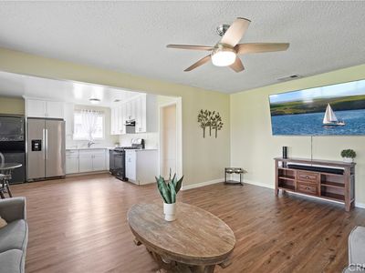 44325 3rd St E, Lancaster, CA, 93535