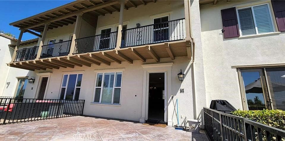 1st image of 827 Terrace Ln E APT 6