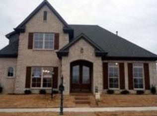 5290 Spruce View Ln, Lakeland, TN 38002