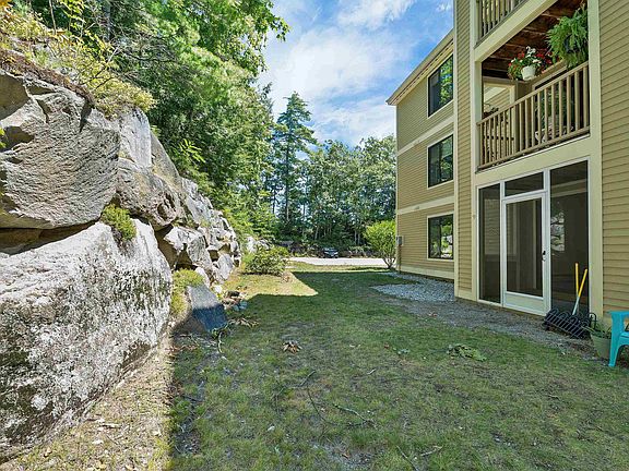 4th image of 19 Saco Street #79