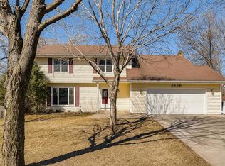 8566 Ivywood Ave S, Cottage Grove, MN 55016