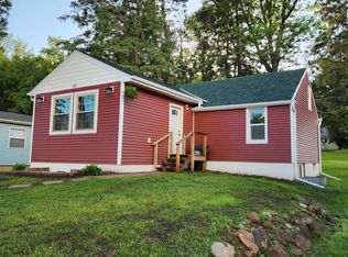 715 Commercial Ave N, Sandstone, MN 55072