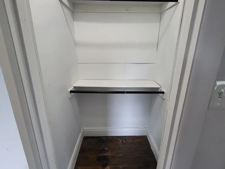1000 N Poplar St #A — Photo 9