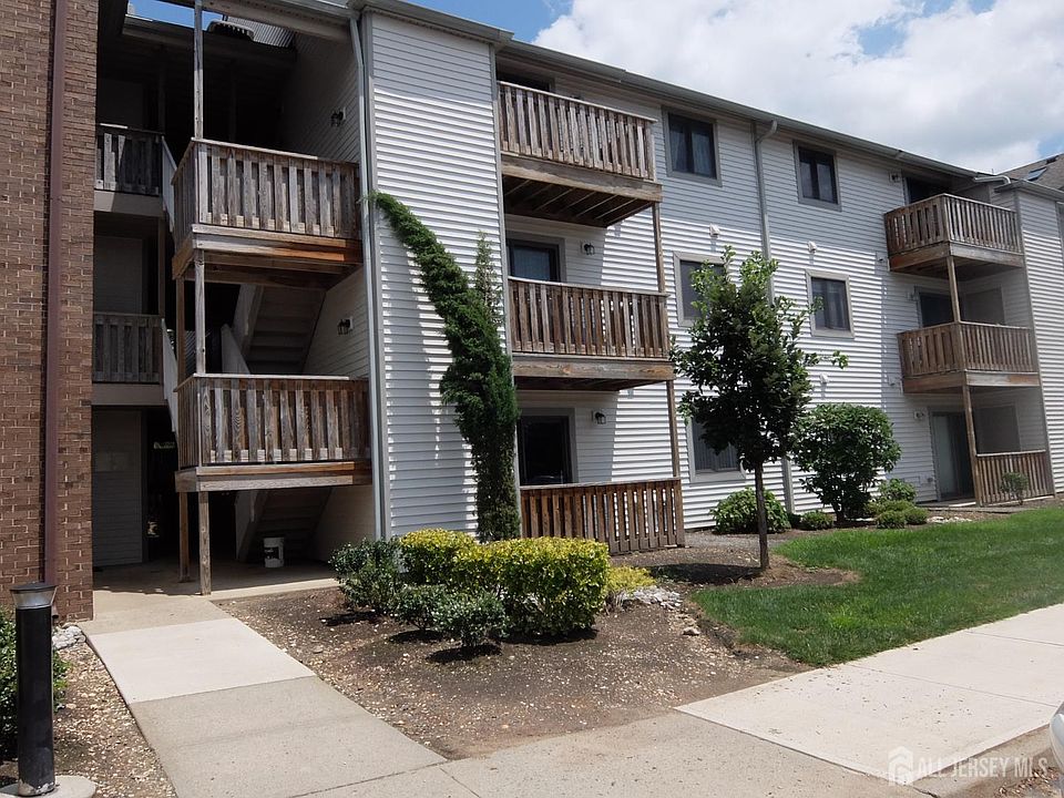 1st image of 5307 Ravens Crest Dr