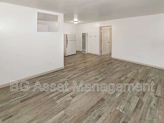 3rd image of 714 Darina Ave Unit 6