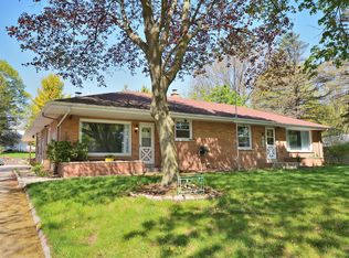 985 Chester St, Brookfield, WI 53005