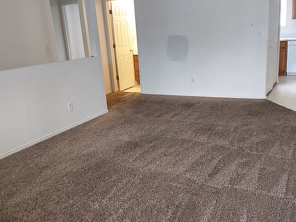 4th image of 3922 Dove Ln