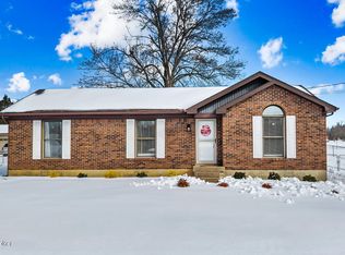 418 Oak Run Rd, Mount Washington, KY 40047