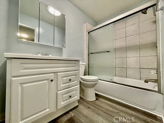 1009 Valencia St #A — Photo 37