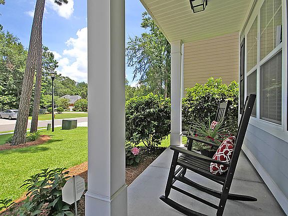3rd image of 5416 Clairmont Ln