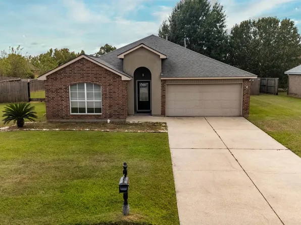 40441 Fitzgerald Dr, Darrow, LA 70725