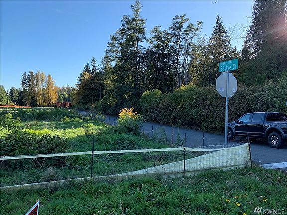 2nd image of 2801 Milton Way