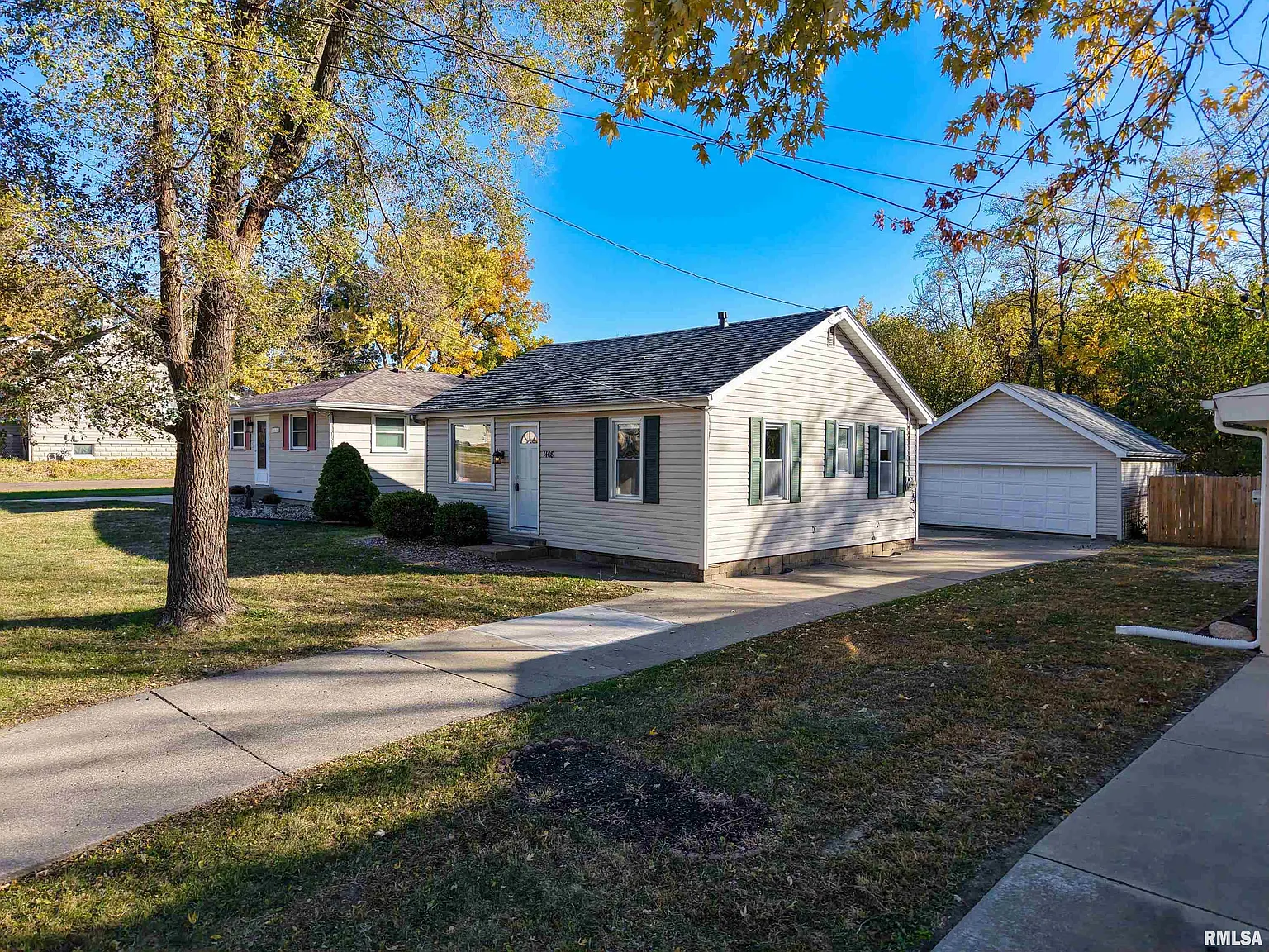 1408 E Moneta Ave photo 1