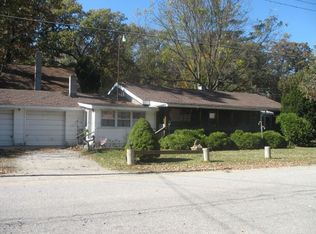 7798 N Tippecanoe Dr, Walkerton, IN 46574