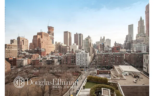 Sold by Douglas Elliman | media 8