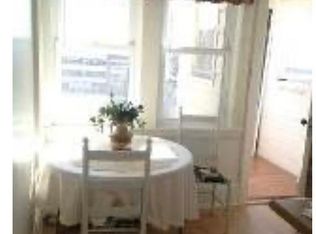 320 E 5th St APT 2, Duluth, MN 55805