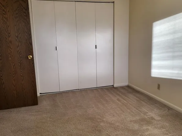 1440 Fir Avenue, 1440 Fir Ave #1440F-A02, Crete, NE 68333