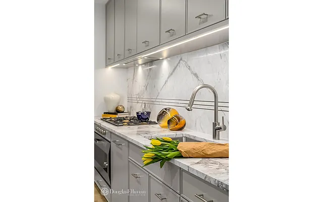 Sold by Douglas Elliman | media 26