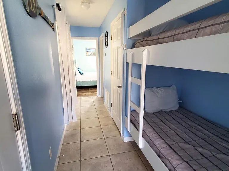 8436 Gulf Blvd #522 — Photo 11