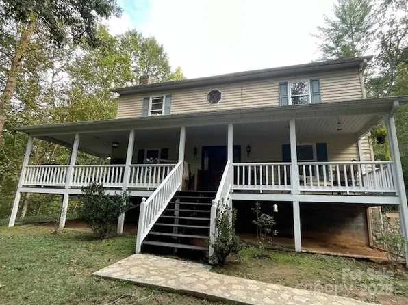 4100 Mariah Dr, Lenoir, NC 28645