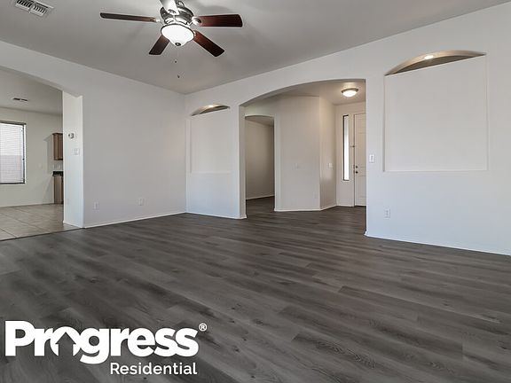 4th image of 4922 W Desert Ln