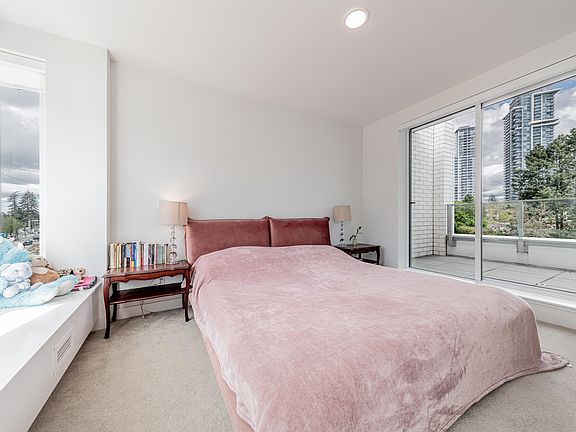 4th image of 13359 Old Yale Rd #1