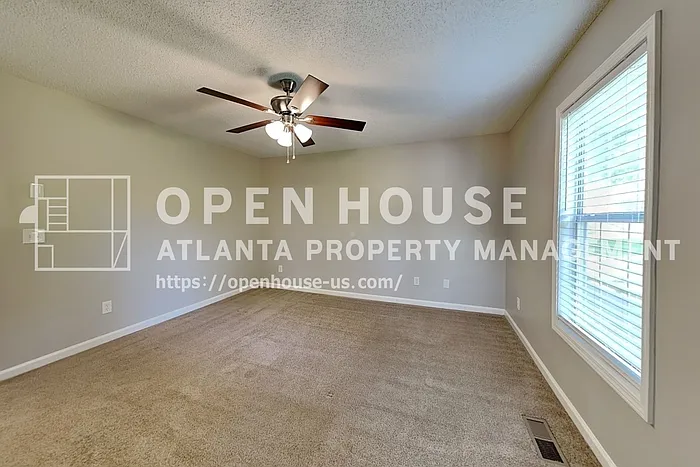 107 Ivy Trace Ln — Photo 9