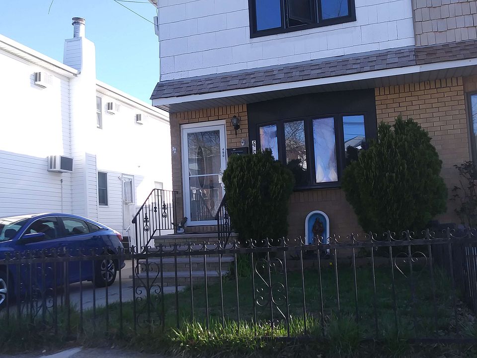 1st image of 490 Naughton Ave