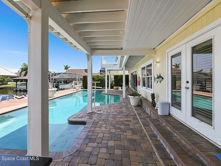 2230 Sykes Creek Dr — Photo 75