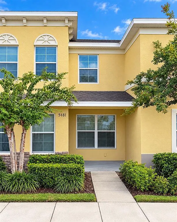 2 bed, 2.5 bath, 1496 sqft, $1,695 — Photo 1