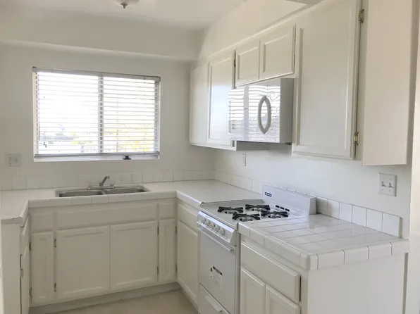 2910 Aviation Place, 2910 Aviation Pl APT 10, Redondo Beach, CA 90278