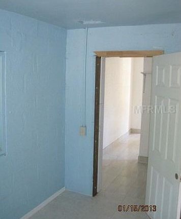 5th image of 23112 Central Ave