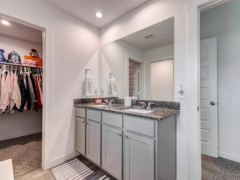 3910 Beltingham Bend Way — Photo 24