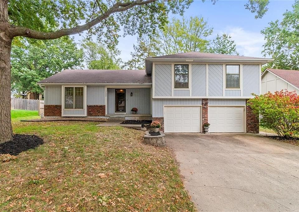 1st image of 3608 SW 10th Street Ct