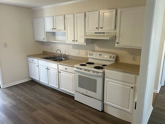 4th image of 206 Don Eve Ct Unit G