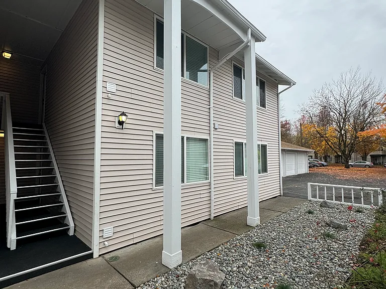 4420 Gibbons St #D — Photo 27