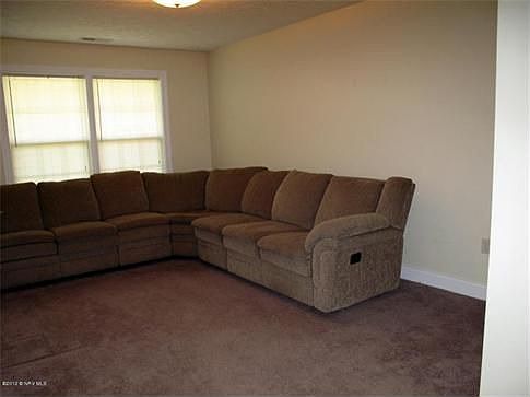 3rd image of 280 Willow Oak Dr