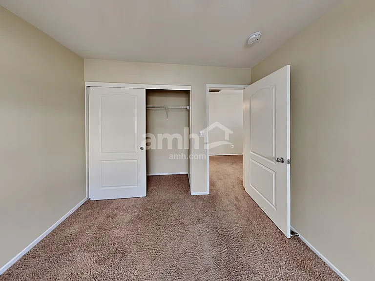 29 Belden Ave — Photo 17