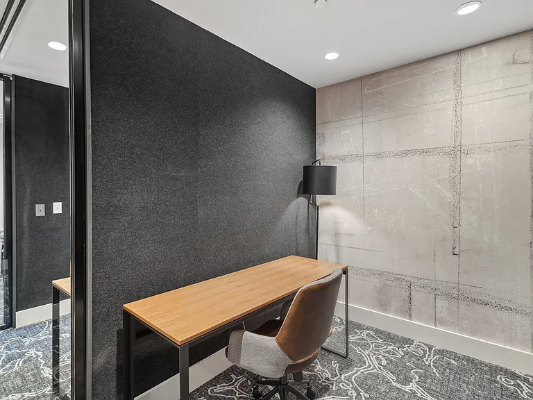Maximilian at Stonefield — Photo 18