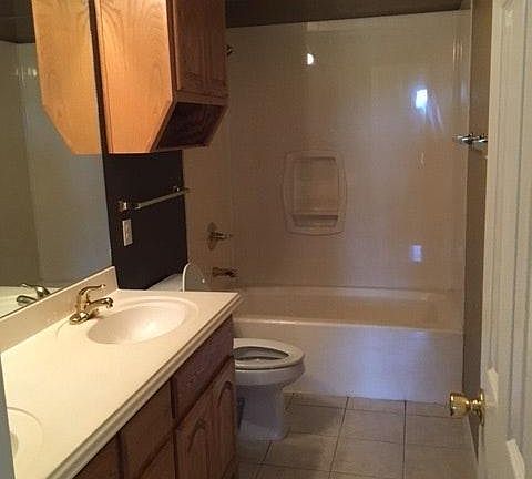 4th image of 4502 Danver Dr