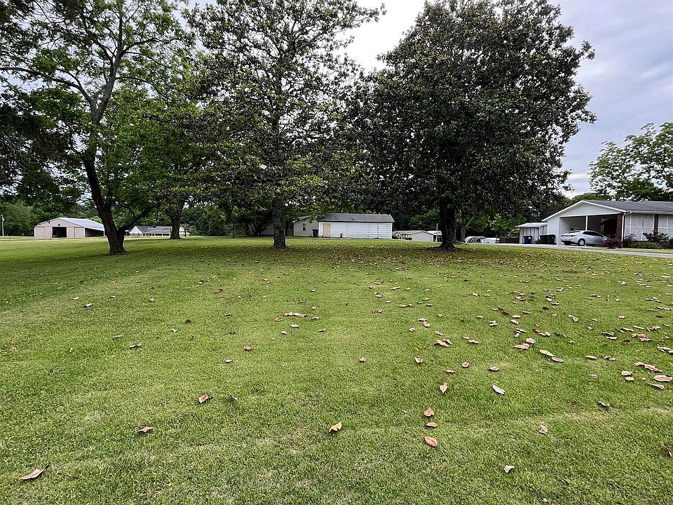1st image of 104 Self Rd