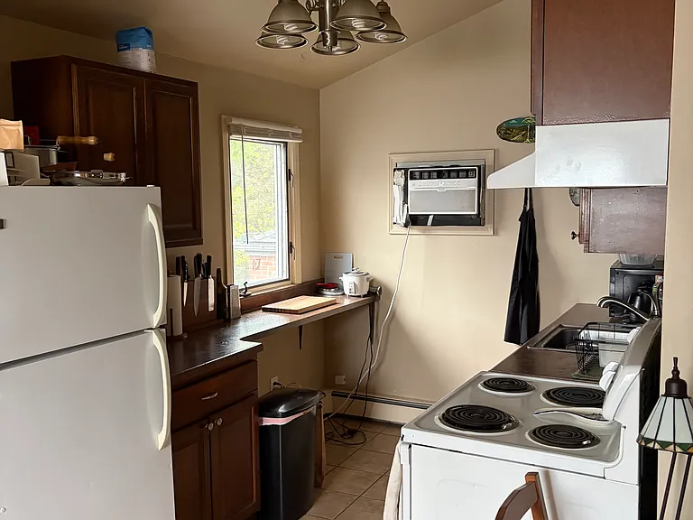 799 Cherry St #1 — Photo 6