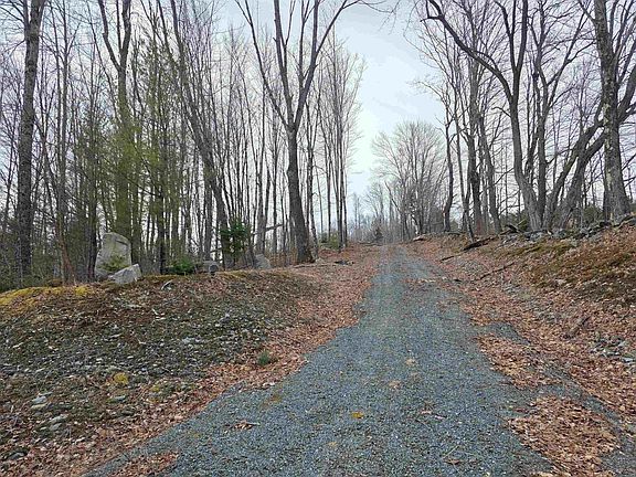 3rd image of 1095 Slate Ledge Road
